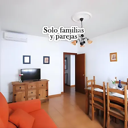 Centrico En Conil Con Balcon Privado, Aire Acondicionado Y Garaje Familia Διαμέρισμα *