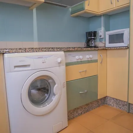Διαμέρισμα Centrico En Conil Con Balcon Privado, Aire Acondicionado Y Garaje Familia