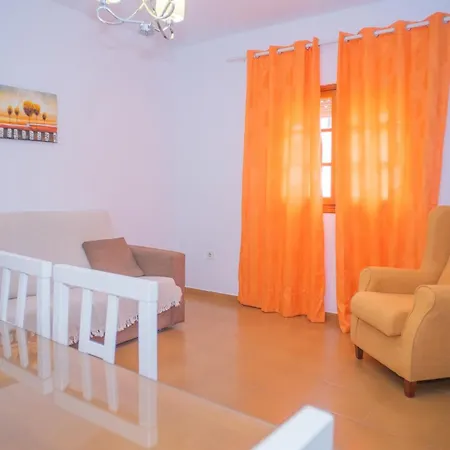 Centrico En Conil Con Balcon Privado, Aire Acondicionado Y Garaje Familia Διαμέρισμα