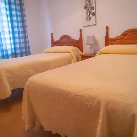 Διαμέρισμα Centrico En Conil Con Balcon Privado, Aire Acondicionado Y Garaje Familia