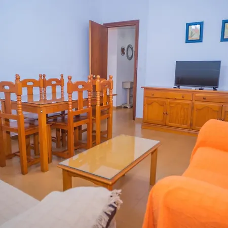 Διαμέρισμα Centrico En Conil Con Balcon Privado, Aire Acondicionado Y Garaje Familia